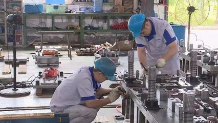 邻水推动工业经济提质增效，技改投资与模具销售双轮驱动